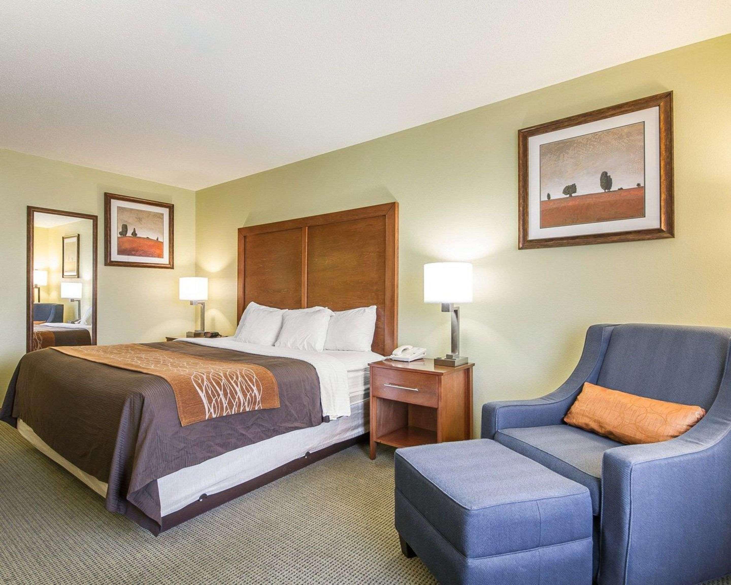 Comfort & I-94 Hotel Black River Falls