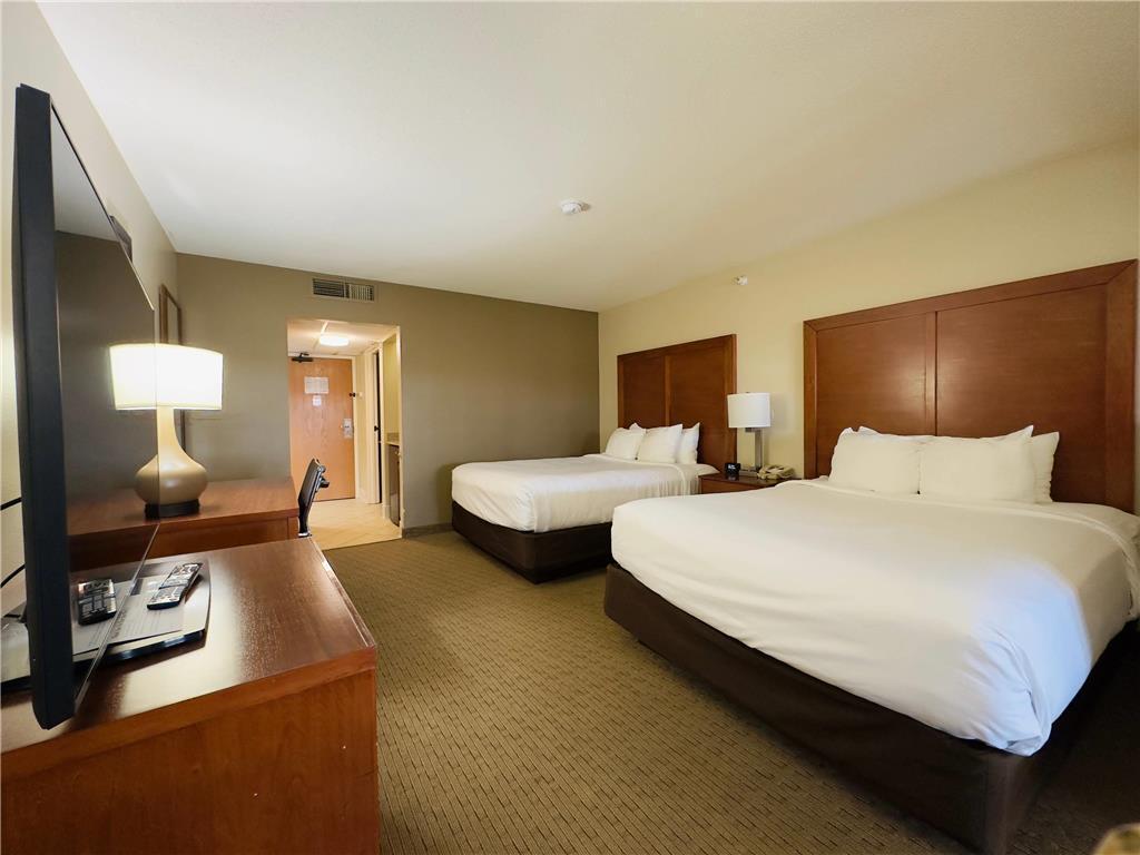 Comfort & I-94 Hotel