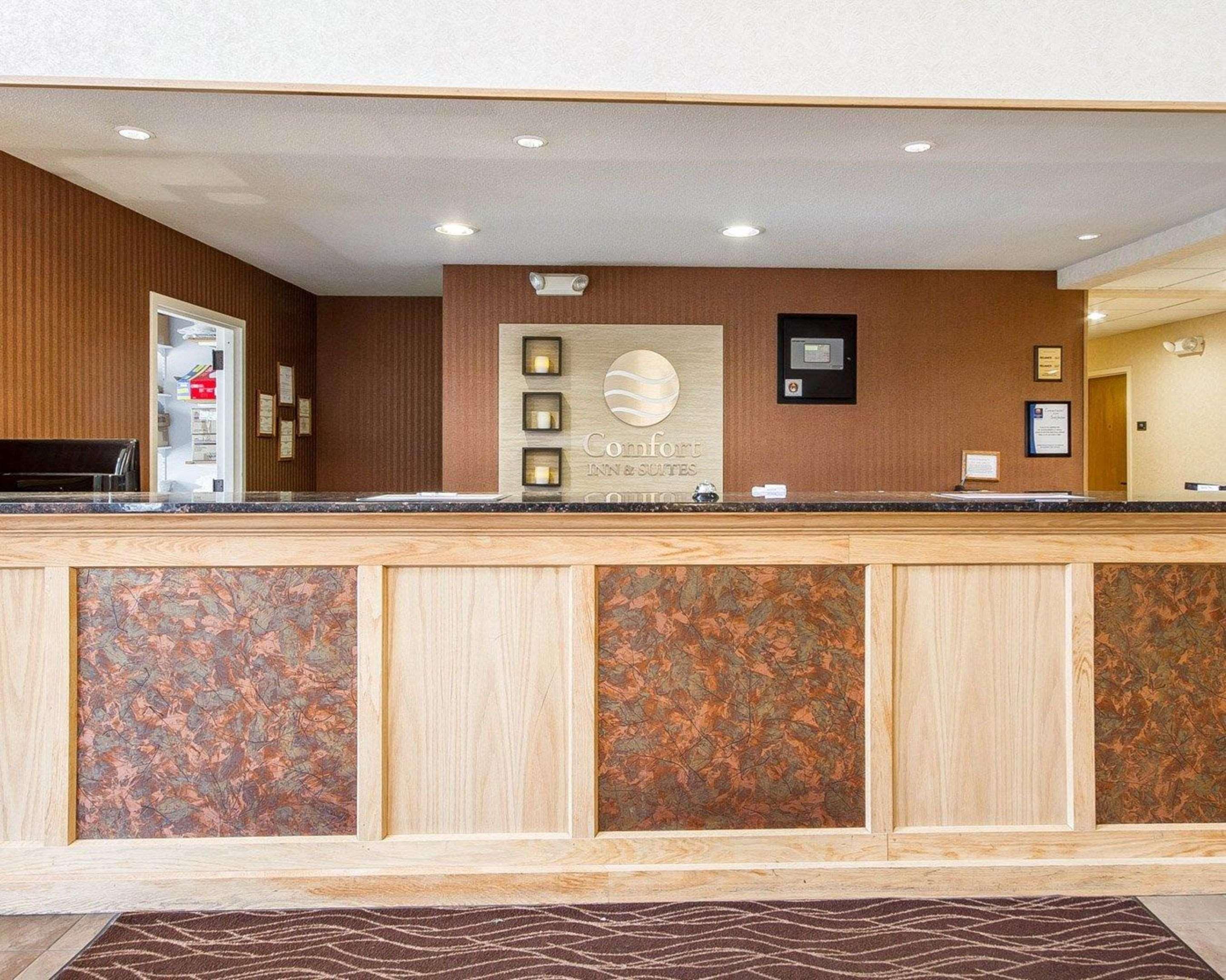 Hotel Comfort & I-94