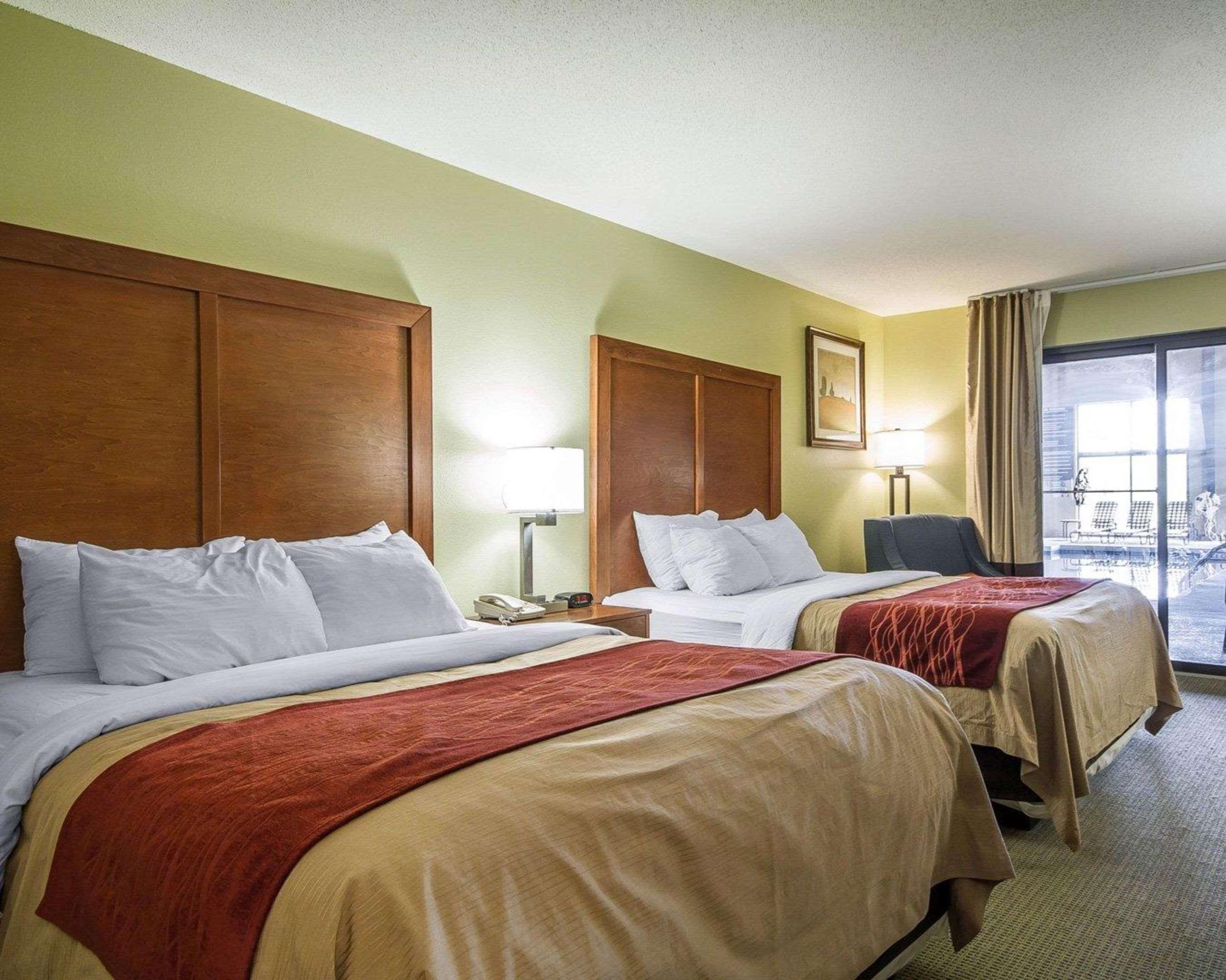 Hotel Comfort & I-94