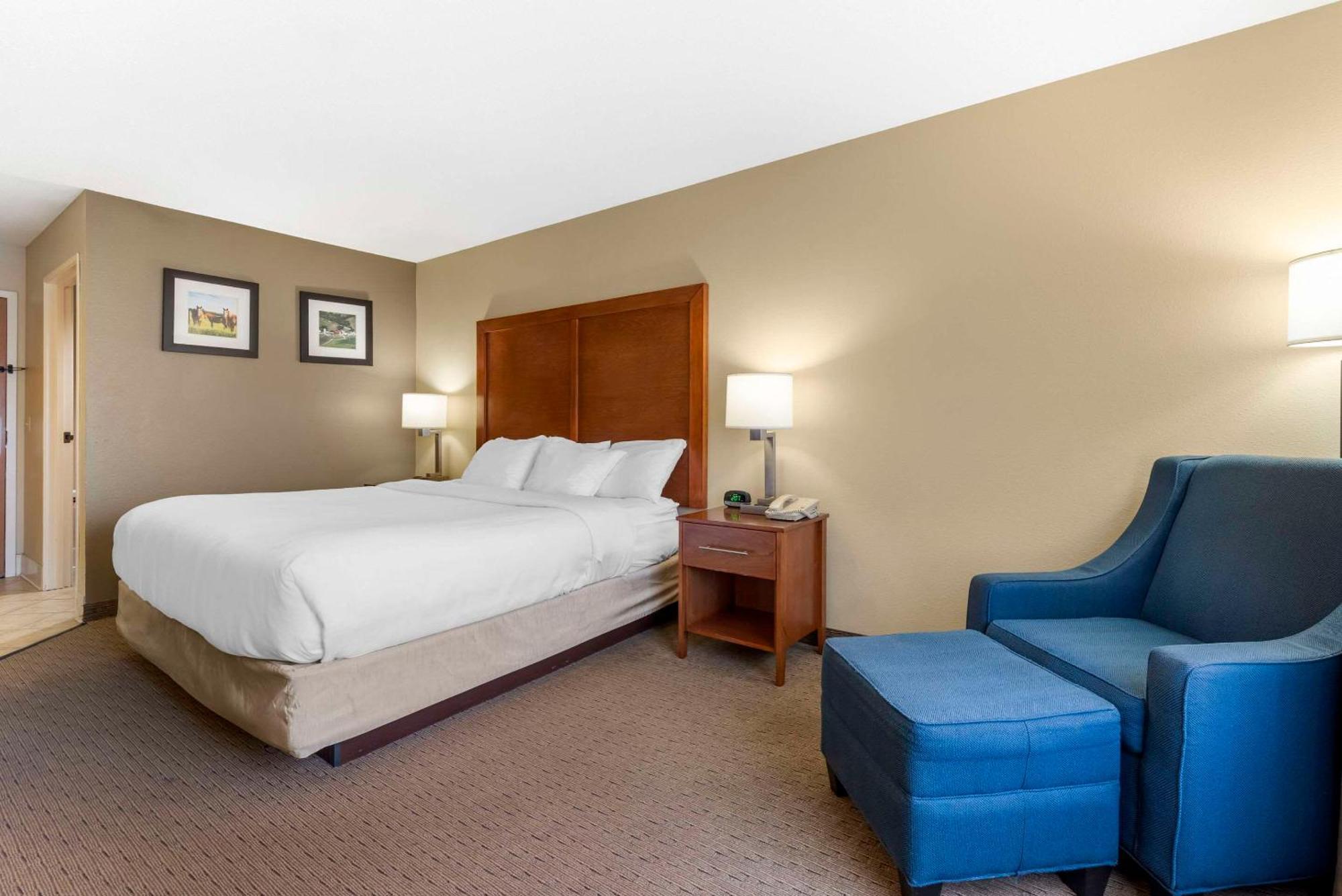 Hotel Comfort & I-94